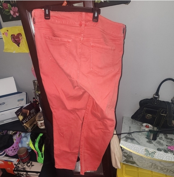 🍁🍂Torrid 18T Stiletto Zip Jegging - Tomato Red Wash - Picture 7 of 8